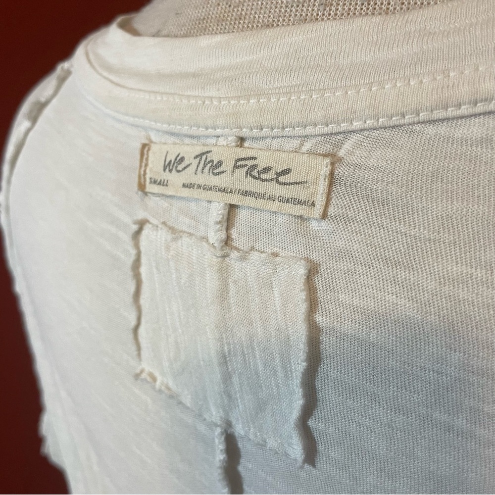 We‎ The Free Women’s Arden White Distressed Oversized Bohemian Long Sleeve Top - Picture 2 of 4